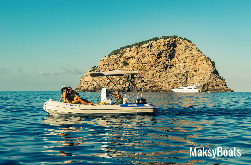 alquilar-barco-sin-licencia-mallorca