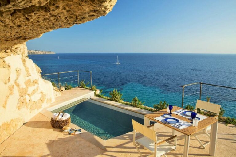 hoteles-exclusivos-mallorca-cap-rocat